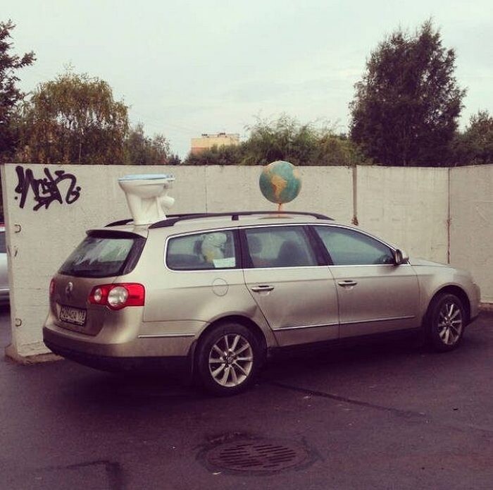 Парковка в неположенном месте чревата не только штрафом и автоэвакуатором… (16 фото)